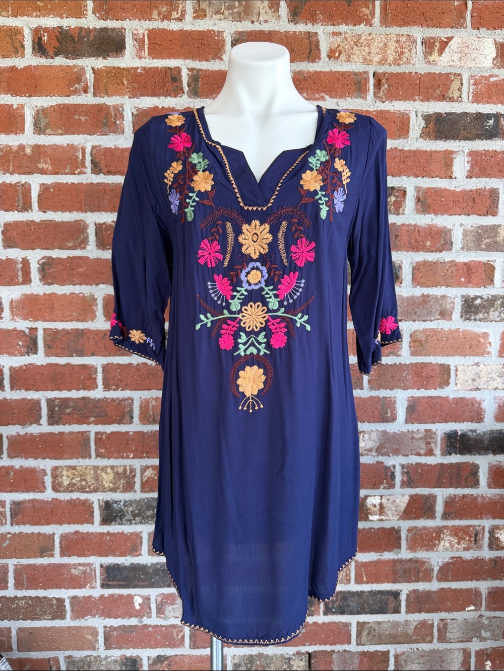 Trendy boutique Navy Floral Embroidered V-Neck Tunic